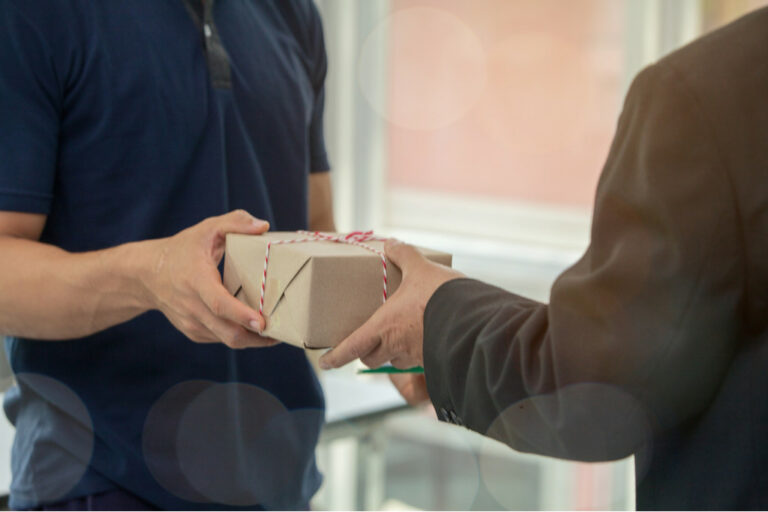 como encantar clientes